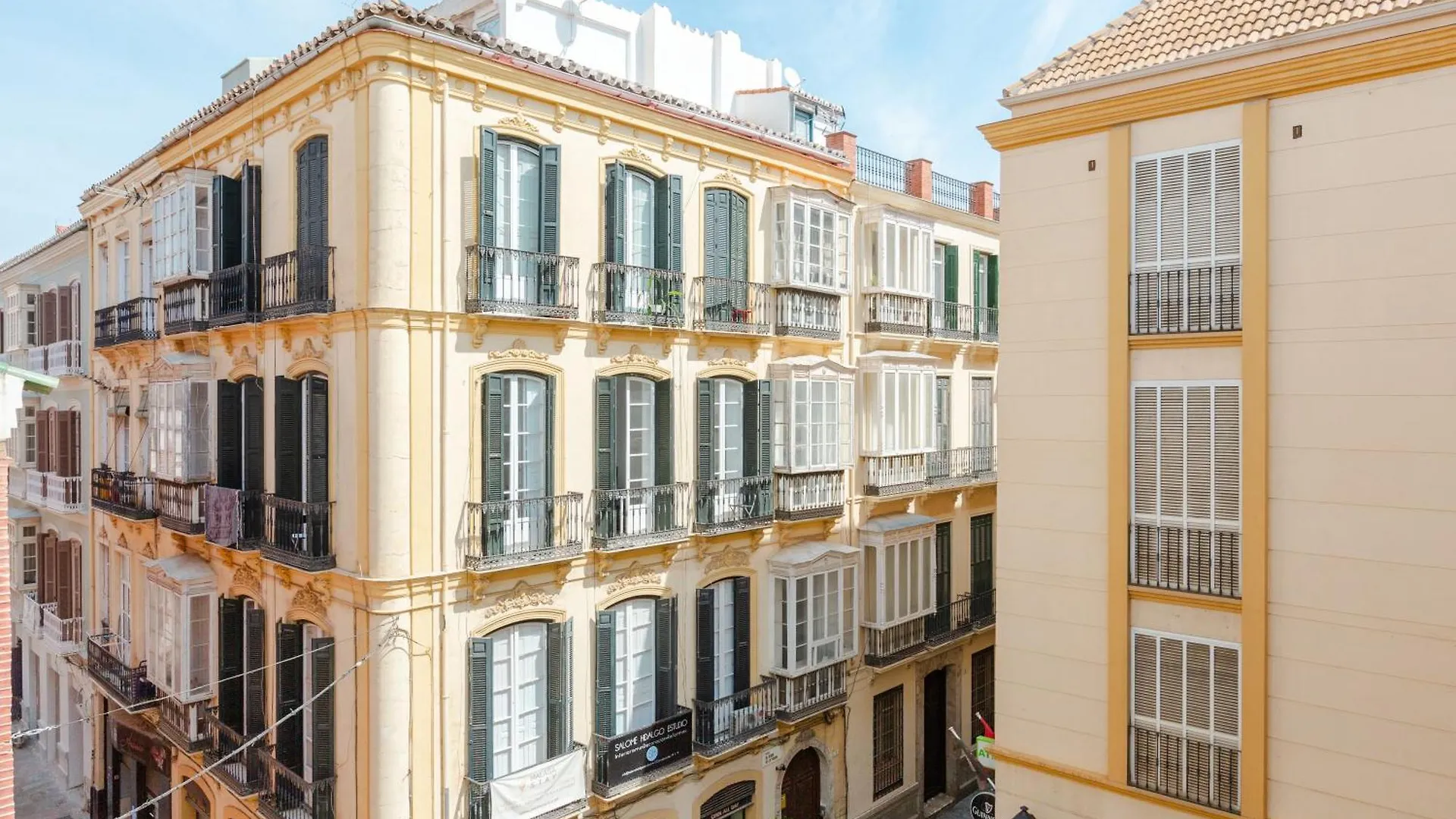 Santa Lucia - 1 Bedroom Apartment In The Heart Of The City Centre Malaga Spain